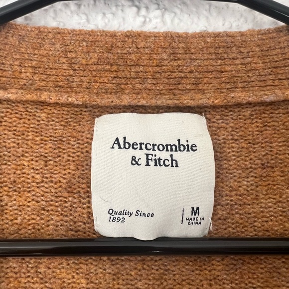 Abercrombie & Fitch Women's Cardigan Sweater - Picture 4 of 5